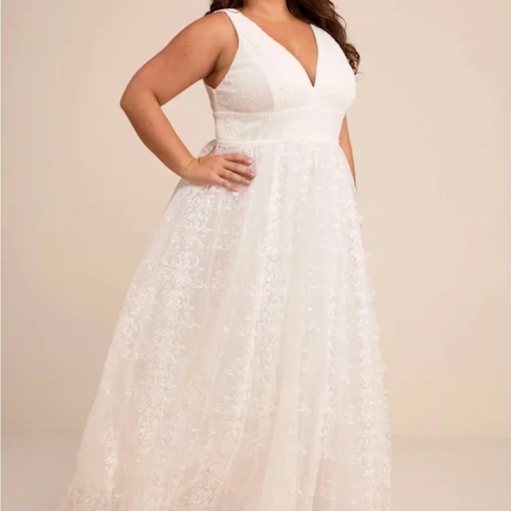 maxi ivory embroidered dress 11 years Isa High-Low Dress (antique ivory tulle)  INDIE BLUE
